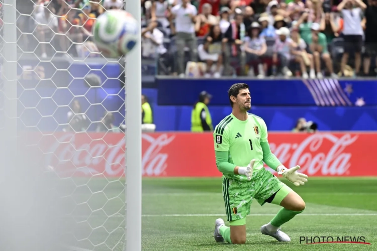 Thibaut Courtois voulait célébrer avec le groupe : "J'étais heureux pour Romelu Lukaku"
