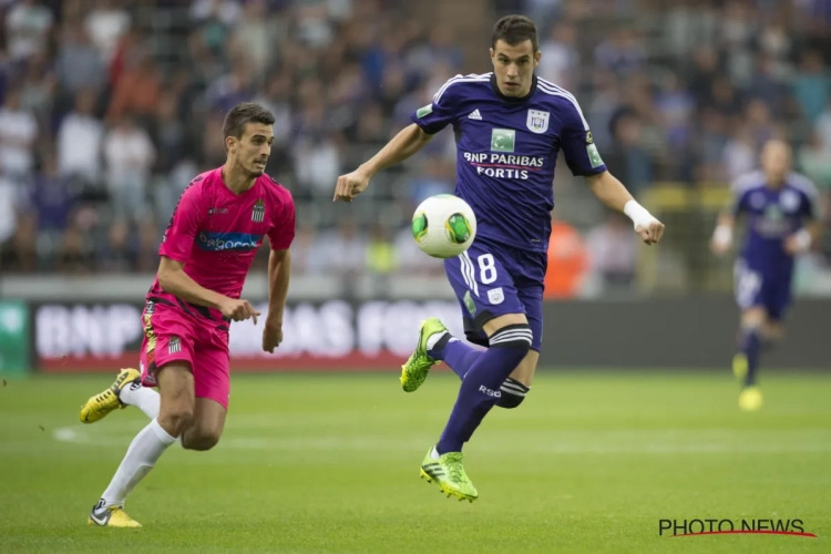 Officiel : un ancien d'Anderlecht rejoint par une vieille connaissance de Charleroi à Dubaï