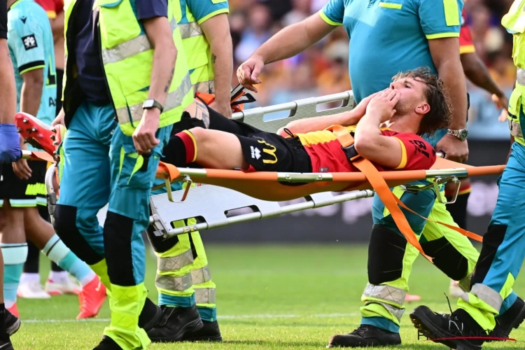 Sortie sur civière et fin de saison, déjà, pour une recrue de Malines ? "C'est un cauchemar"