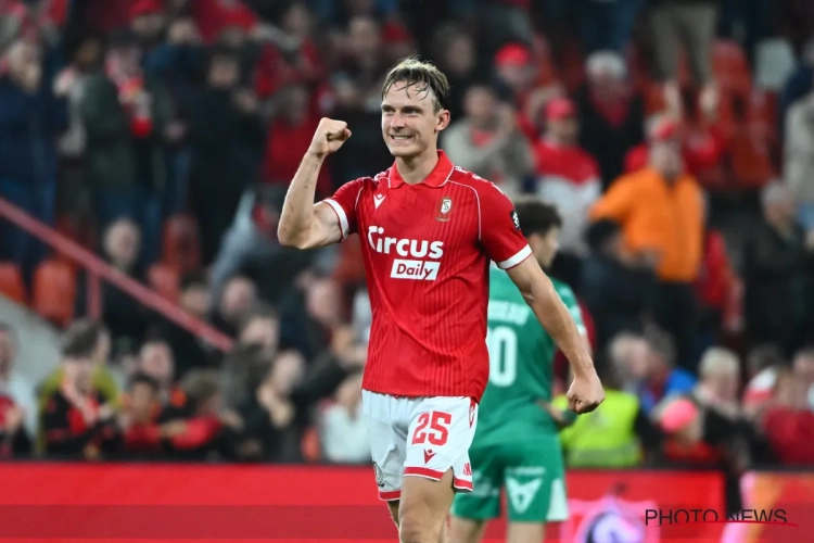 Essentiel au Standard, Ibe Hautekiet revient sur la rumeur Lazio Rome : "J'ai promis au coach d'être honnête"