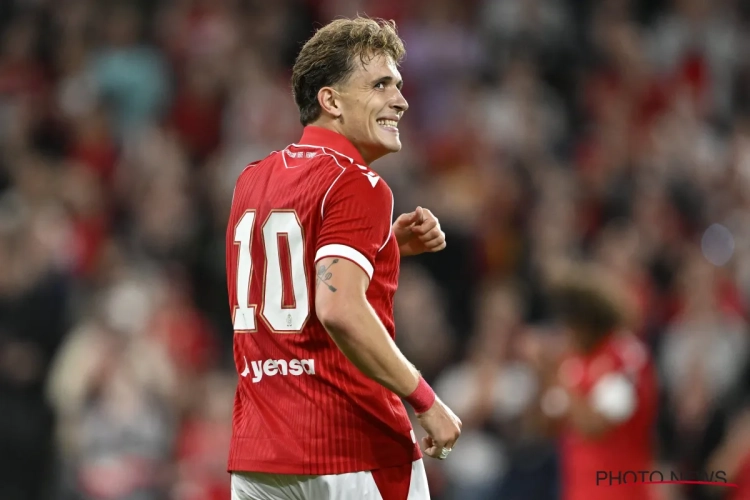 Dennis Ayensa, buteur à nouveau épanoui au Standard : "Je botterai les fesses d'Abid s'il ne court pas"