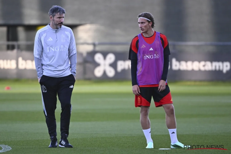 Un rôle très important : qui sera le "Calvin Stengs" de Mark Van Bommel chez les Diables Rouges ?