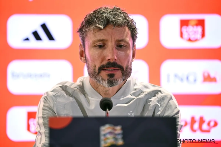 La continuité ou le changement ? Voici le premier onze potentiel de Mark Van Bommel
