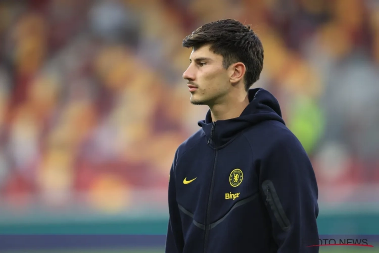 Même Courtois doit s'incliner : Mike Penders bat un record historique à Chelsea