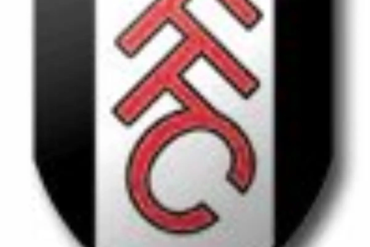 Stephen Kelly (Tottenham) signe à Fulham