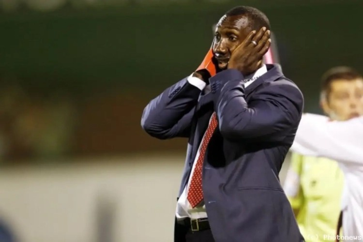 Hasselbaink, un des coachs pris la main dans le sac en Angleterre