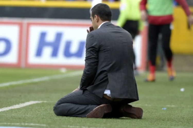 Guy Luzon ne se cache pas!