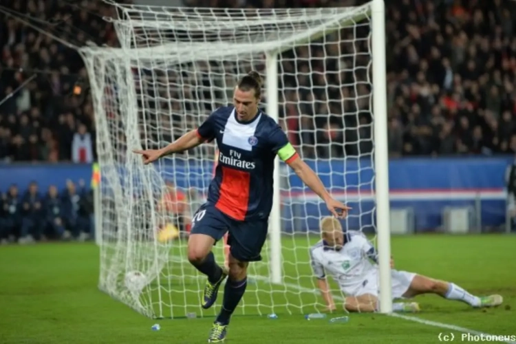 Le triplé d'Ibra contre Kitchee
