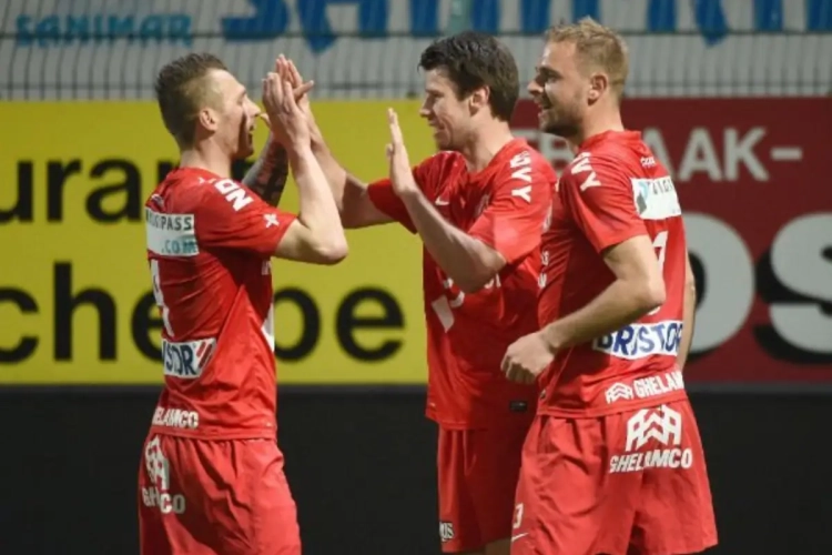 Courtrai déroule face au Cercle