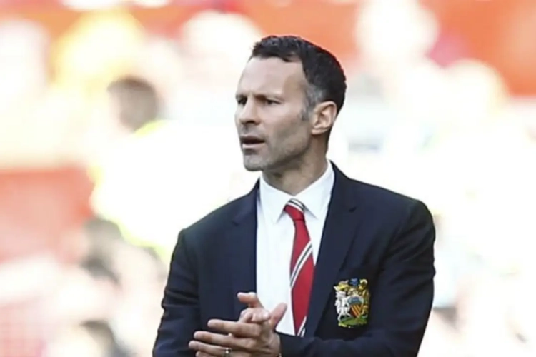 Giggs reprend du service en Inde