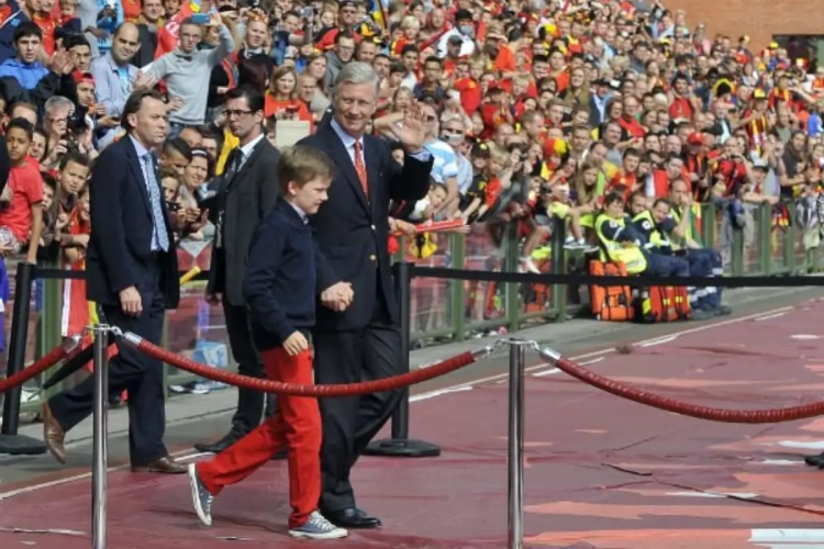 La famille royale vient souhaiter bonne chance aux Diables