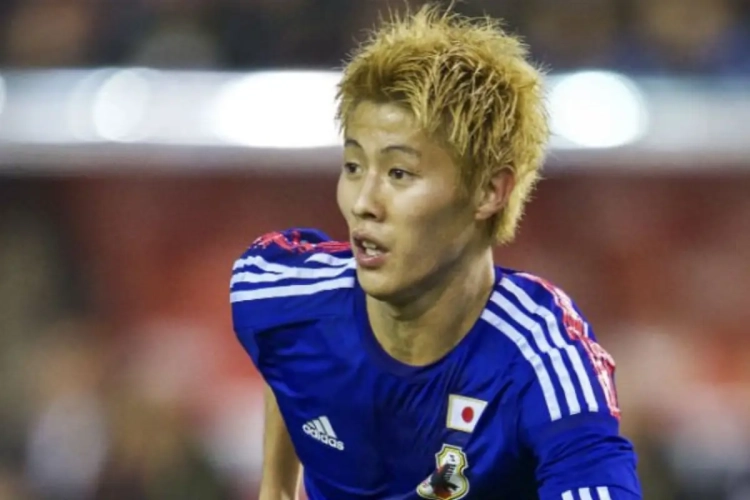 Kakitani prend la direction de la Suisse