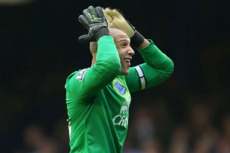 Tim Howard absent pour plusieurs mois