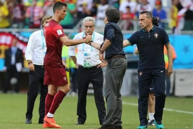 Joachim Löw: " On a su contrôler les Portugais "