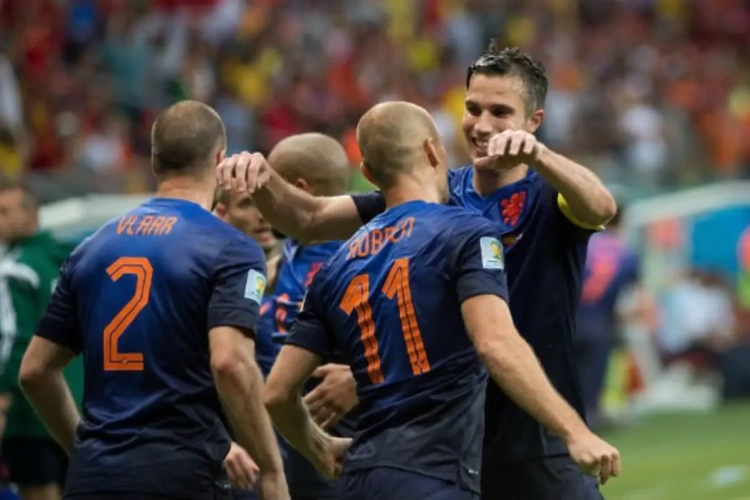 Après Van Bommel et Kuyt, une autre légende néerlandaise de sa génération devient entraîneur