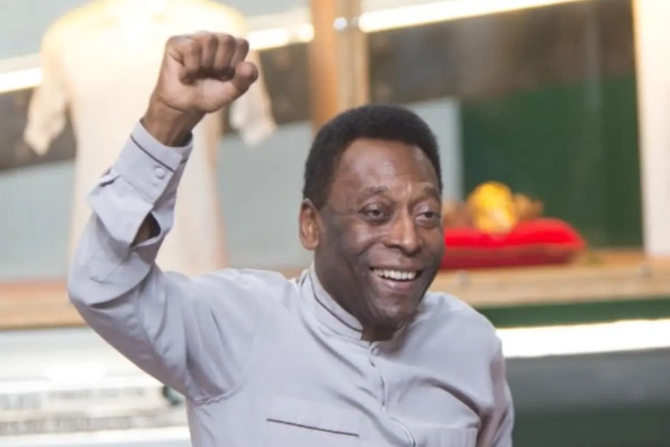Tout n'est pas encore rentré dans l'ordre pour Pelé