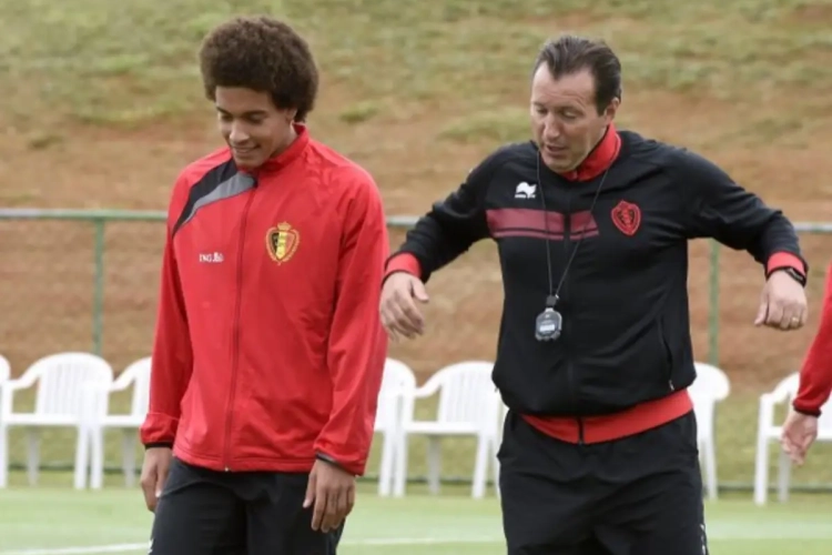 Wilmots: "Pourquoi pas un milieu du Standard ?"