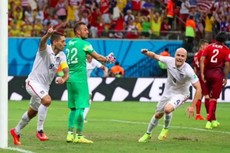 La superbe frappe de Jones