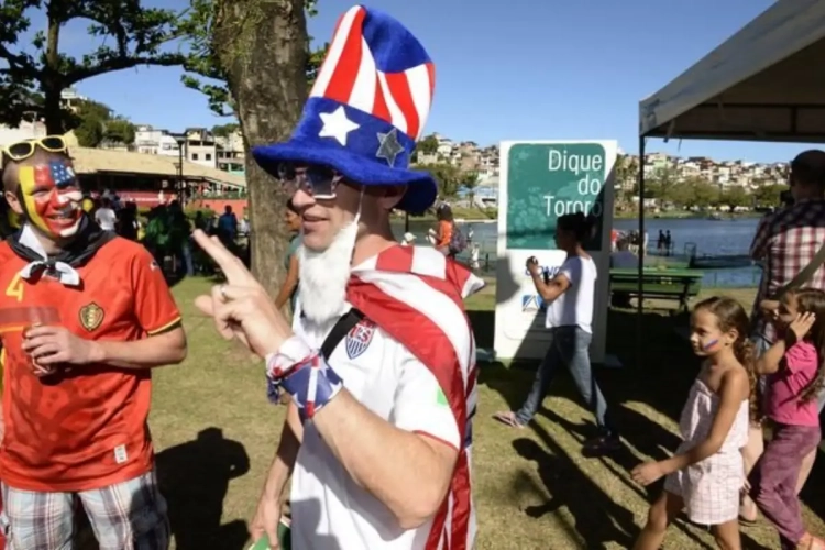 Le superbe coup franc de Brek Shea