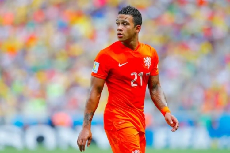 Philip Cocu confirme le futur départ de Memphis Depay