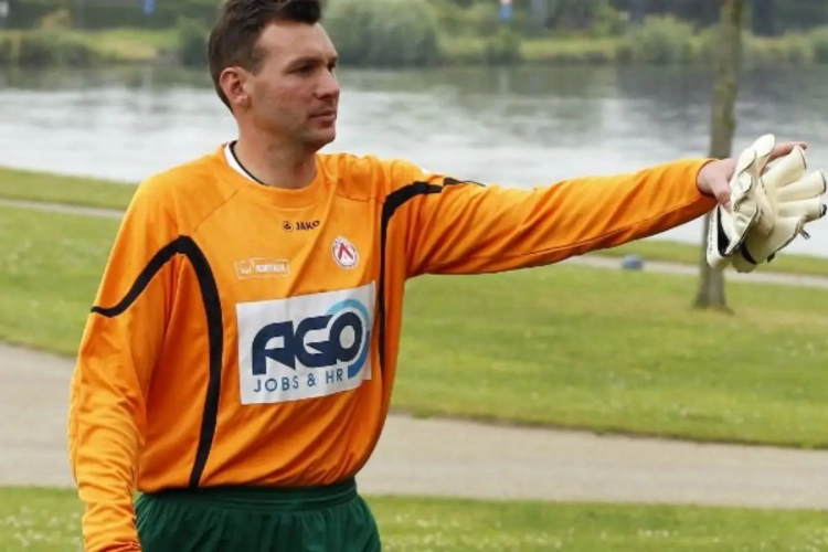 Darren Keet : "Du temps de jeu et un clean sheet : que demander de plus"