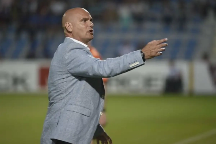 Dennis van Wijk : "Impossible de rester dans le Top-6 avec un budget de 4 millions"