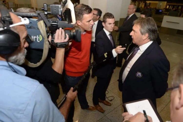 Van Holsbeeck: "A Galatasaray pour ne pas perdre"