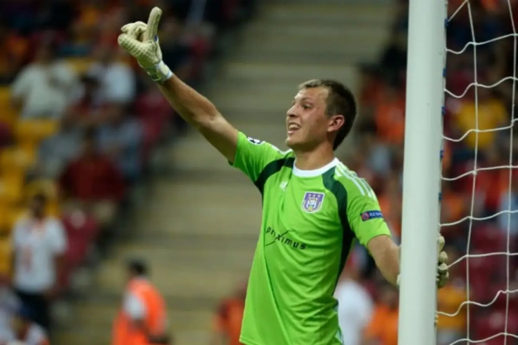 Roef dans le onze type de la Ligue des champions