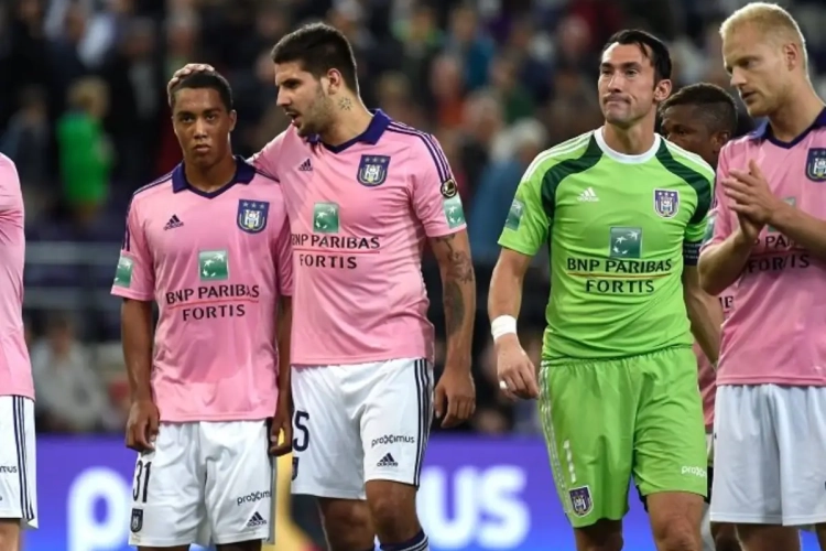 Anderlecht impuissant face au mur genkois