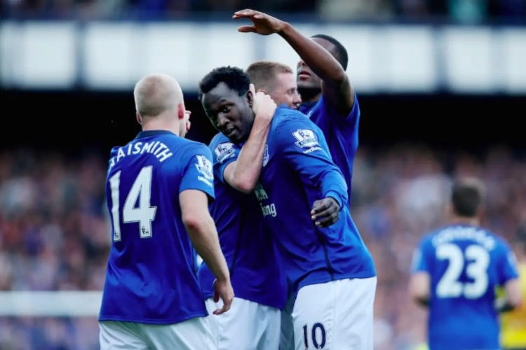 Samuel Eto'o aux côtés de Romelu Lukaku jusqu'en 2016 ?