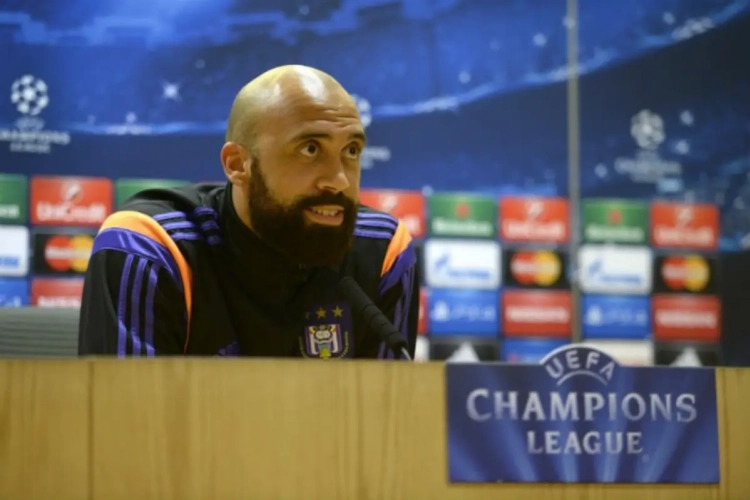 Anthony Vanden Borre : "Jouons notre chance à fond à Arsenal"
