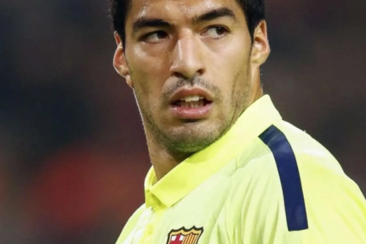 La superbe feinte de Luis Suarez