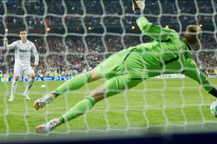 Ballon d'Or pour Neuer? "Gagner la Coupe du Monde plus important"