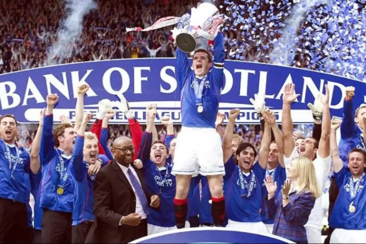 Quatre saisons plus tard, les Rangers retrouvent l'élite