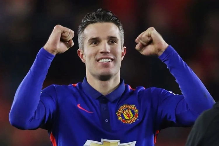 Van Persie fortiche à la pêche