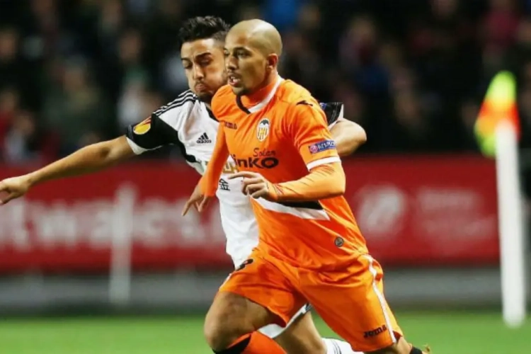 Feghouli sanctionné par Valence