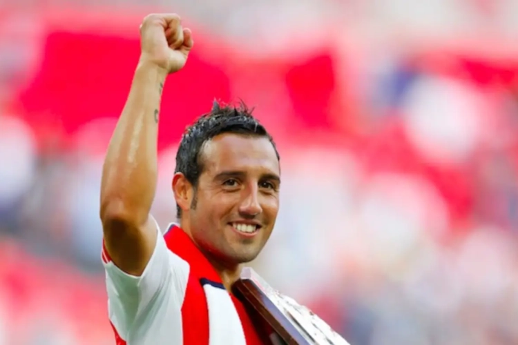 19 mois après, Santi Cazorla va rejouer au football !