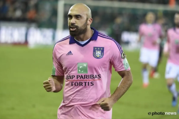 "Vanden Borre aurait dû avoir la rouge"