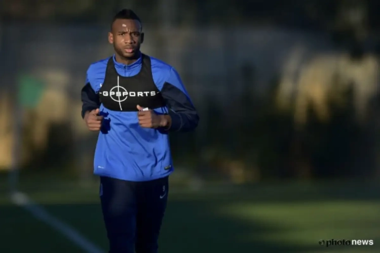 Genk sanctionne Mboyo