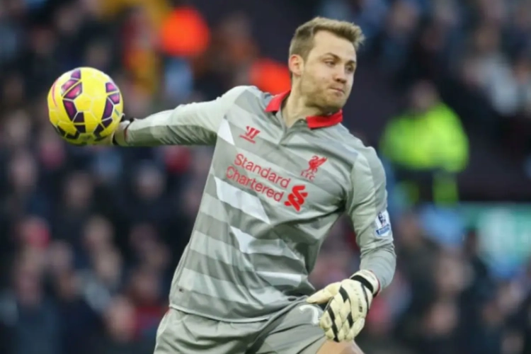 Mignolet: "Il y a encore beaucoup de choses en jeu cette saison"