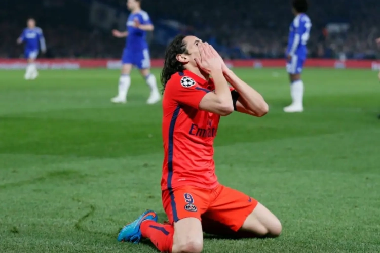 Pierre Menès tacle Cavani