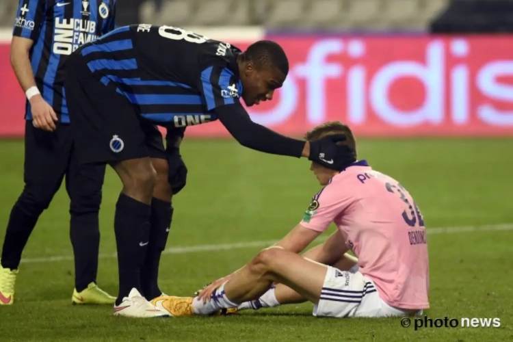 Dendoncker placé sur le banc après un seul mauvais match: "Il a une petite baisse de forme"