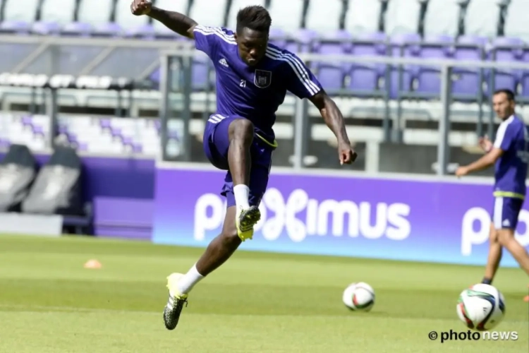 Hasi hausse le ton: "Pourquoi mettre trois backs gauches sur le banc?"