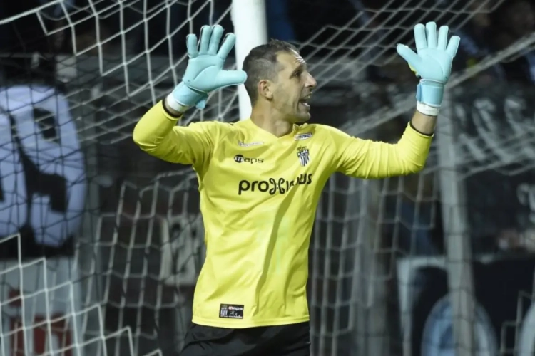 Mazzu: "Penneteau est mon N°1"