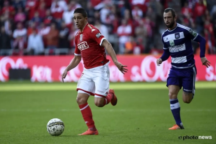 Vente aux enchères de maillots en faveur de l'Action Damien