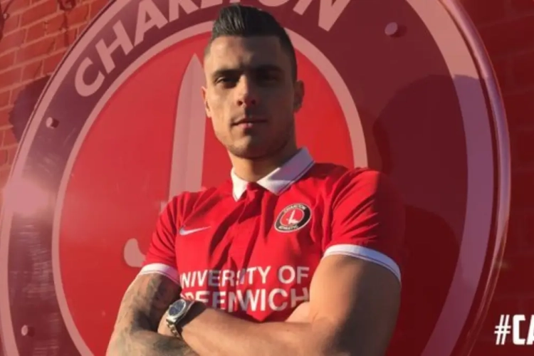 Officiel : Teixeira a signé à Charlton