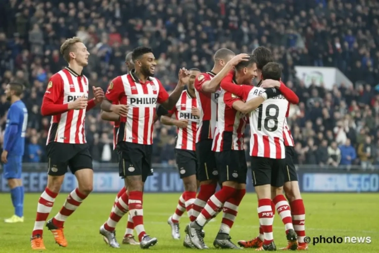 SCANDALEUX ! Les fans du PSV se moquent de mendiants à Madrid 
