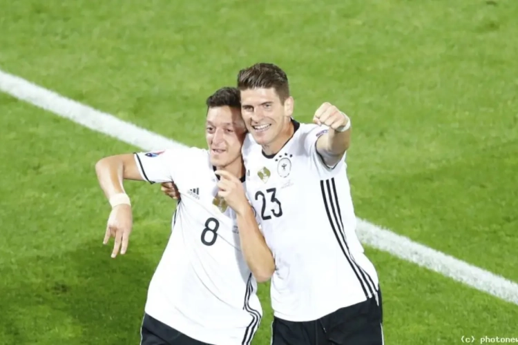 Deux Allemands incertains pour la demi-finale