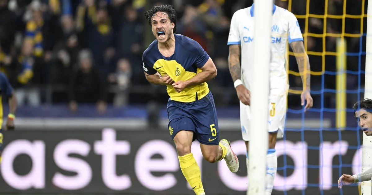 🎥 Que le football (et le VAR) peut être cruel : le hors-jeu à s'arracher les cheveux qui prive l'Union du 3-3