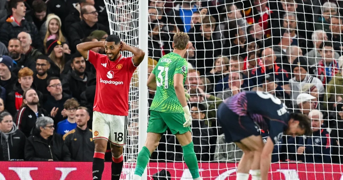 Un vestiaire au bord de la rupture : Youri Tielemans et Senne Lammens au milieu du chaos à Manchester United
